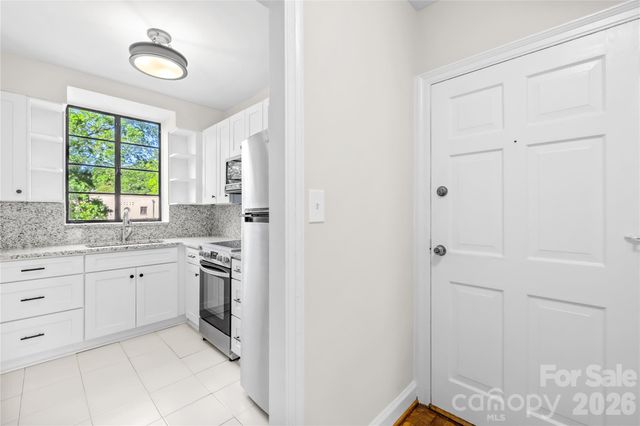 1121 Myrtle Avenue 60, Charlotte, NC 28203