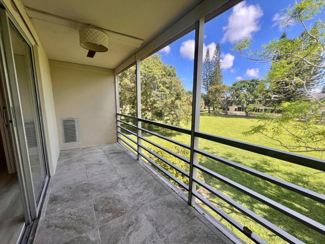 176 Sussex I, West Palm Beach, FL 33417
