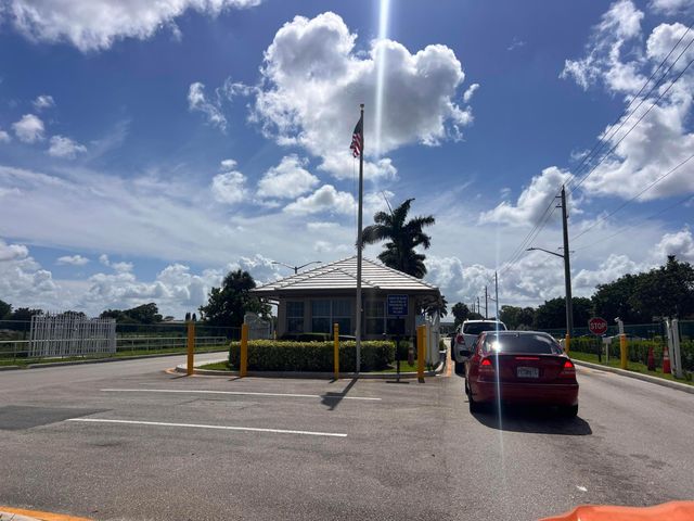176 Sussex I, West Palm Beach, FL 33417