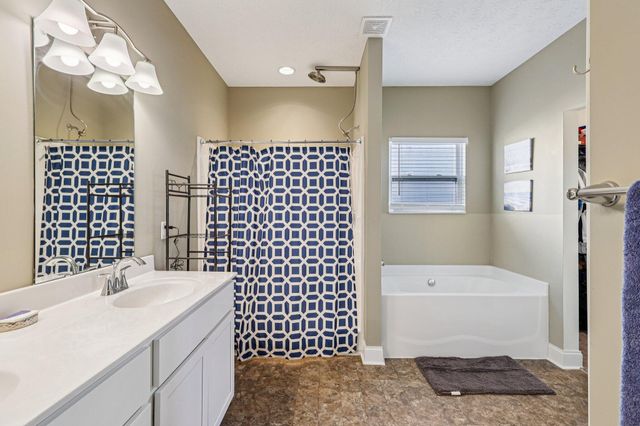 6468 Graham Court, Burlington, KY 41005