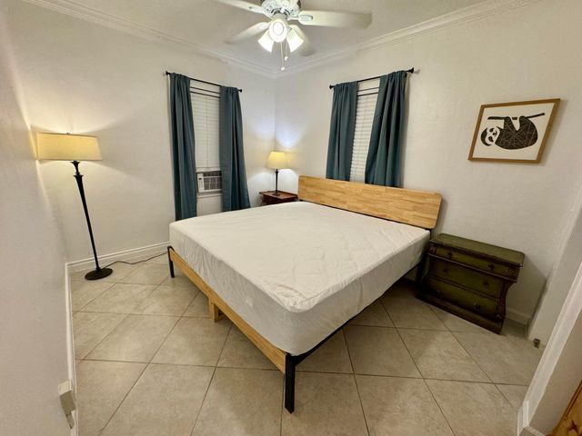 415 31st Street 1-6, West Palm Beach, FL 33407