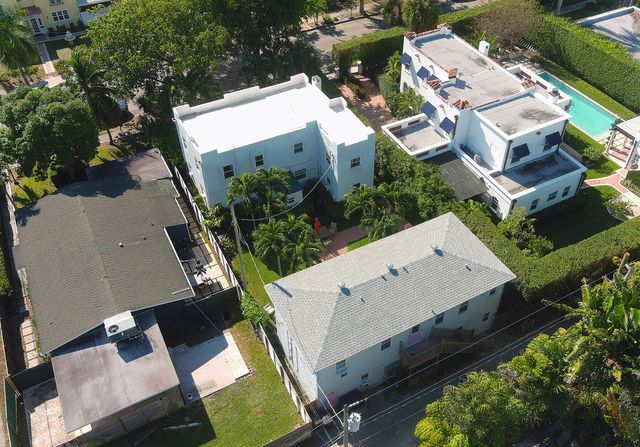 415 31st Street 1-6, West Palm Beach, FL 33407
