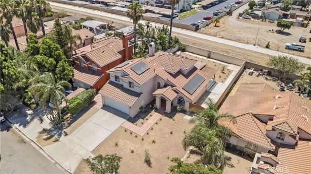 16145 Seville, Fontana, CA 92335