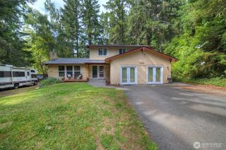 1700 NW Marmot Ct, Silverdale, WA 98383