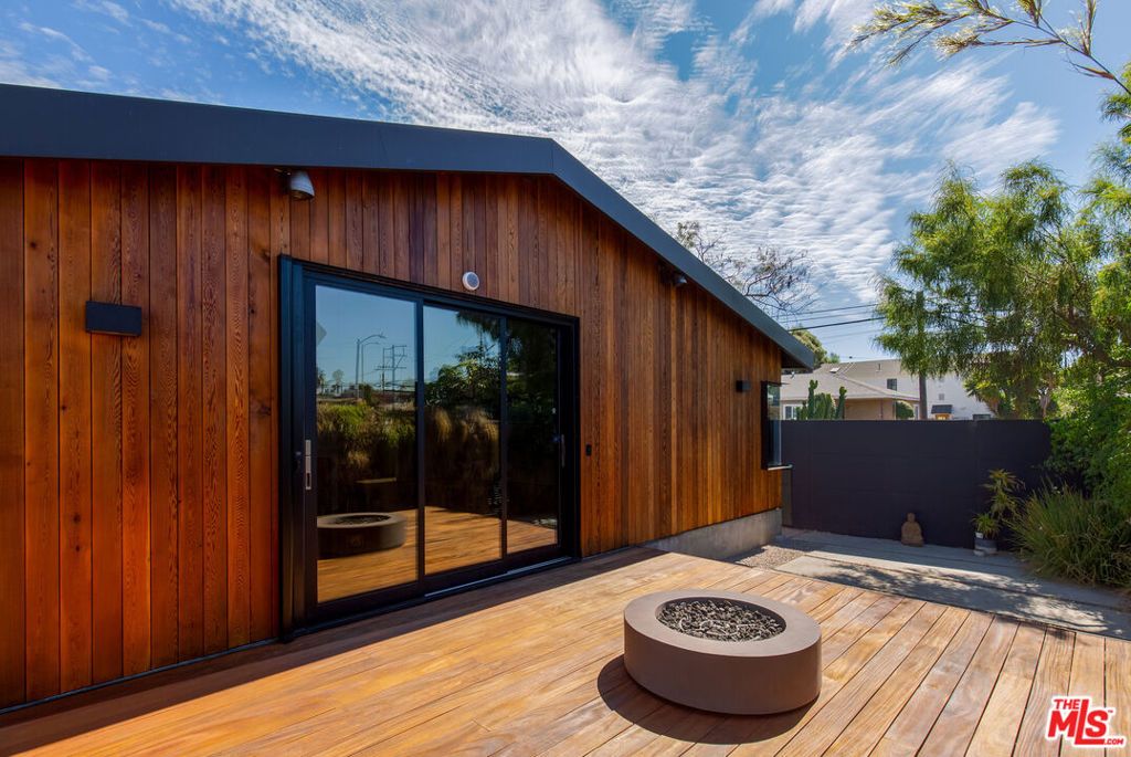 800 Seventh Avenue, Venice, CA 90291 — exterior