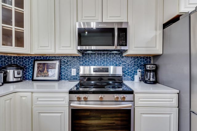 1302 N Taylor St, El Dorado, KS 67042