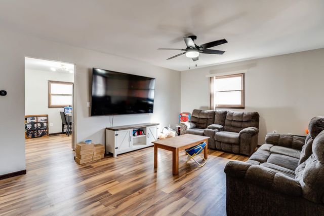 1302 N Taylor St, El Dorado, KS 67042