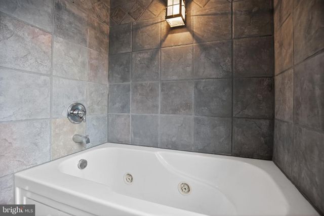 15185 POTOMAC RIVER DR, Cobb Island, MD 20625