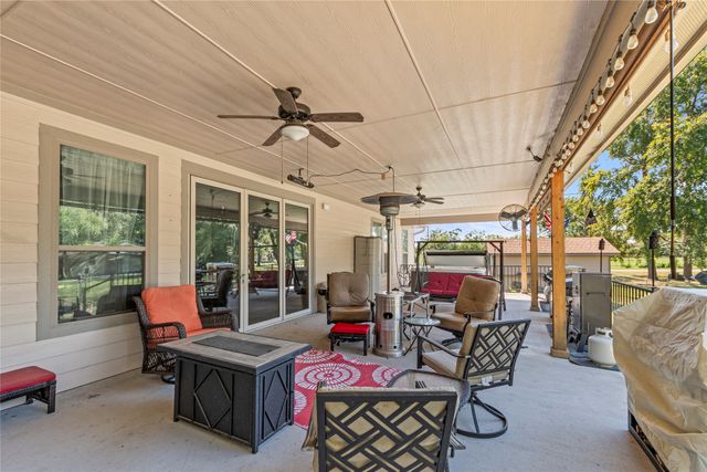 2312 Driftwood Drive, Tool, TX 75143