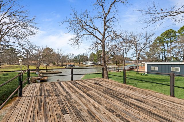 2312 Driftwood Drive, Tool, TX 75143