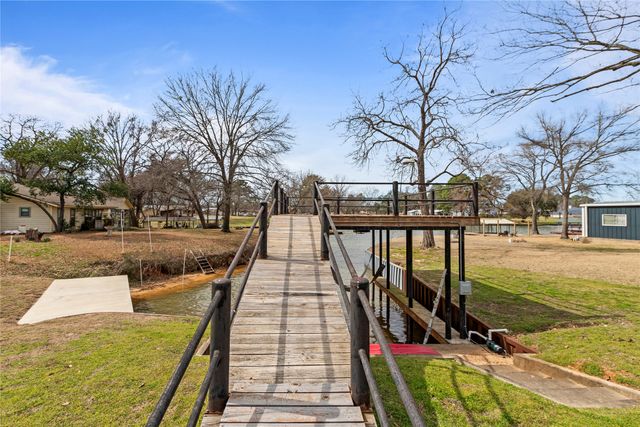 2312 Driftwood Drive, Tool, TX 75143