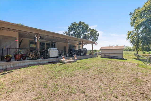 2312 Driftwood Drive, Tool, TX 75143