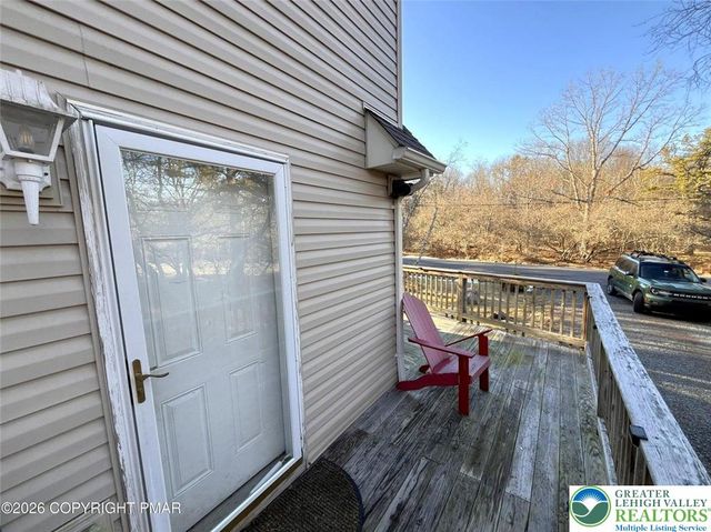 174 Teddyuscung Trail, Penn Forest Twp, PA 18210