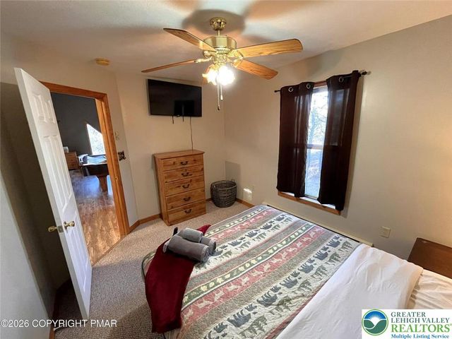 174 Teddyuscung Trail, Penn Forest Twp, PA 18210