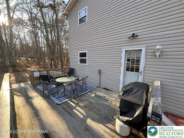 174 Teddyuscung Trail, Penn Forest Twp, PA 18210