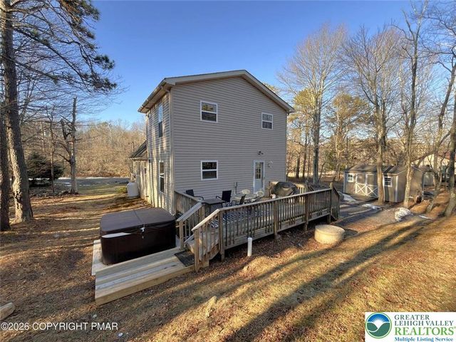 174 Teddyuscung Trail, Penn Forest Twp, PA 18210