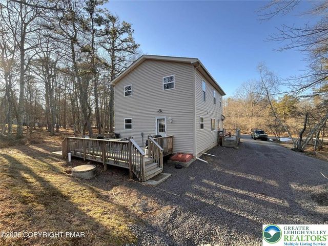 174 Teddyuscung Trail, Penn Forest Twp, PA 18210