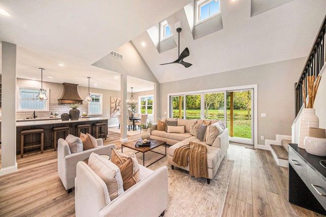 5182 Grande View Lane, Jackson, MI 49201