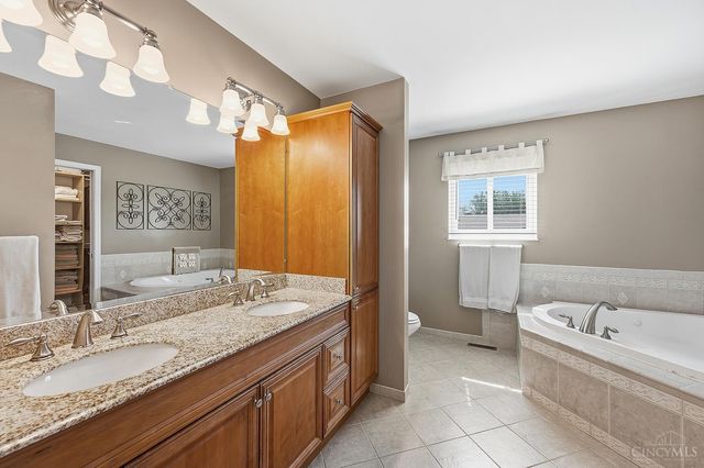 7301 Cimmeron Drive, Liberty Twp, OH 45044
