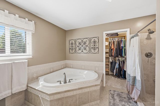 7301 Cimmeron Drive, Liberty Twp, OH 45044