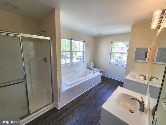 7 DUKES WAY, Feasterville Trevose, PA 19053
