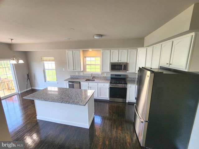 7 DUKES WAY, Feasterville Trevose, PA 19053