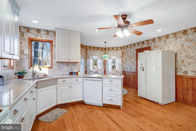 104 THIRD AVE, Tuckerton, NJ 08087