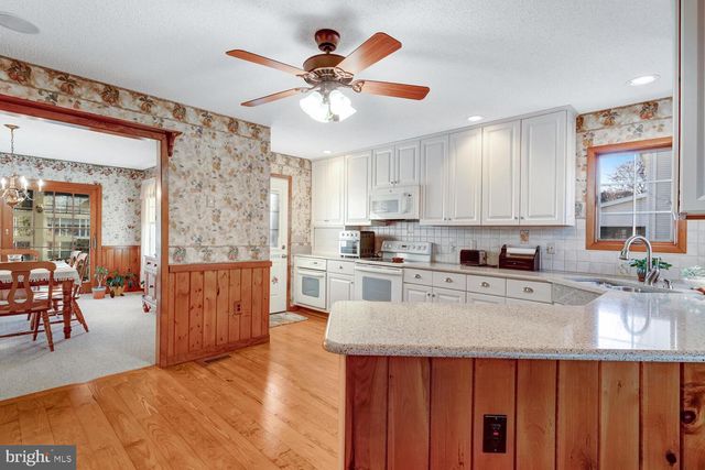 104 THIRD AVE, Tuckerton, NJ 08087