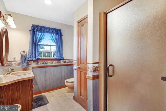 104 THIRD AVE, Tuckerton, NJ 08087