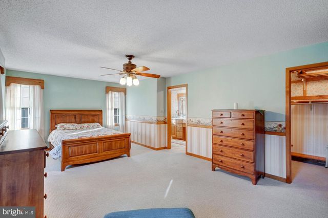 104 THIRD AVE, Tuckerton, NJ 08087