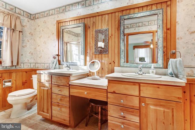 104 THIRD AVE, Tuckerton, NJ 08087