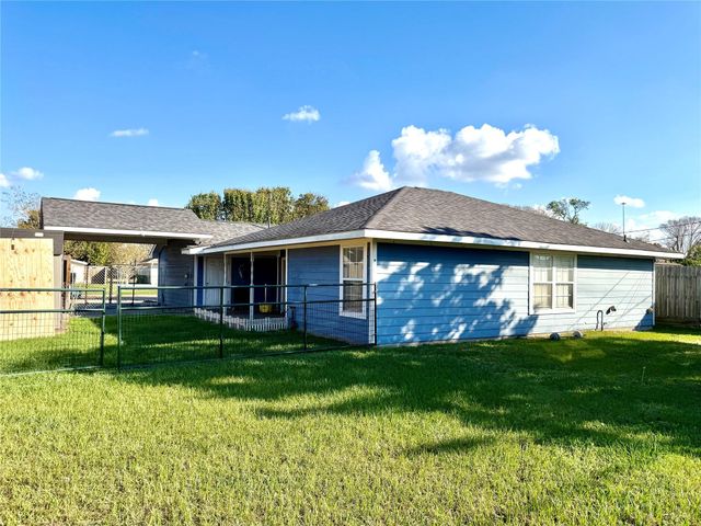 4275 Bethel Boulevard, Houston, TX 77092