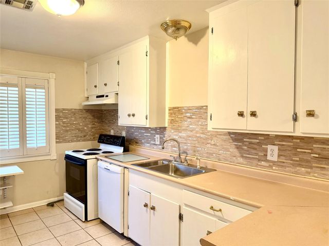 4275 Bethel Boulevard, Houston, TX 77092