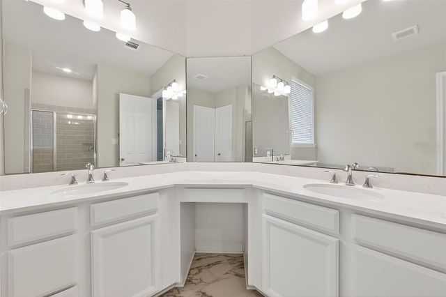 4018 Martin Ridge Drive, Manvel, TX 77578