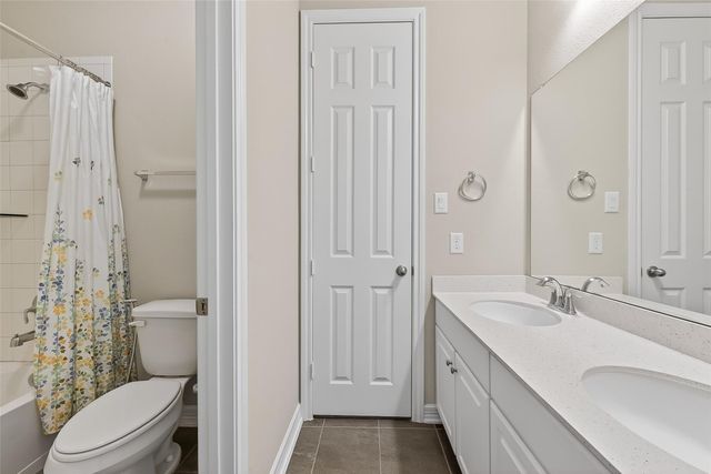 4018 Martin Ridge Drive, Manvel, TX 77578