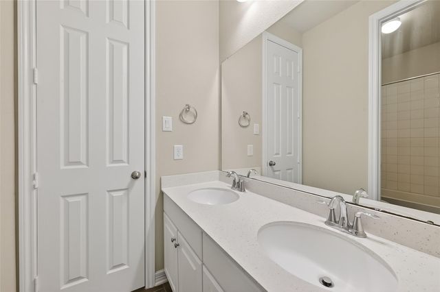 4018 Martin Ridge Drive, Manvel, TX 77578