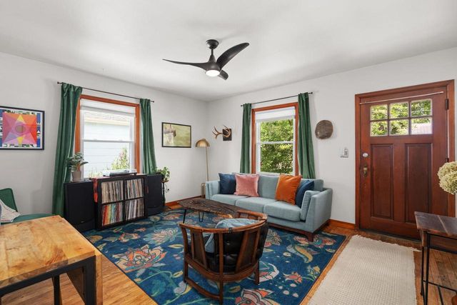 2625 East Lawn Court, Madison, WI 53704