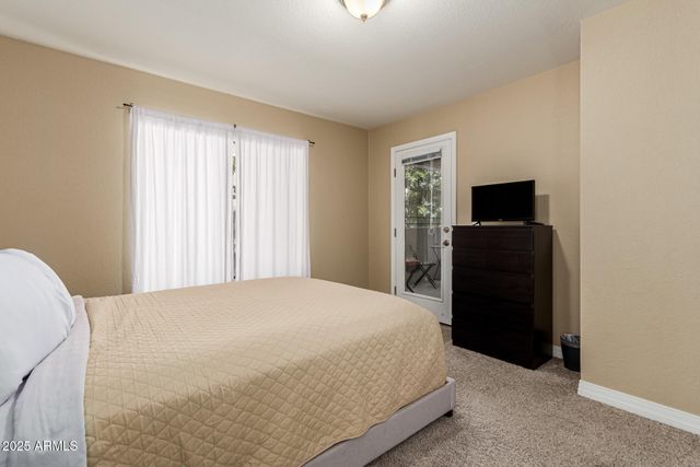 2025 E CAMPBELL Avenue 246, Phoenix, AZ 85016