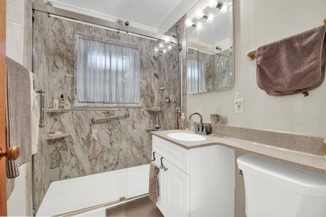 W150S6441 Spring LANE, Muskego, WI 53150