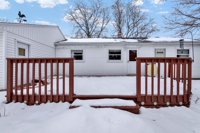 W150S6441 Spring LANE, Muskego, WI 53150