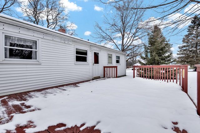 W150S6441 Spring LANE, Muskego, WI 53150