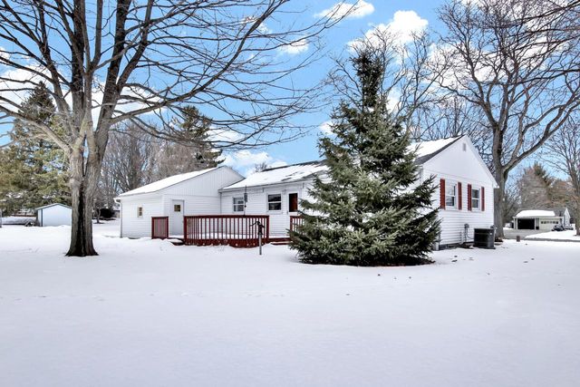 W150S6441 Spring LANE, Muskego, WI 53150