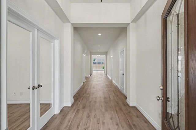 1414 Laura Hills Lane, Spring, TX 77386