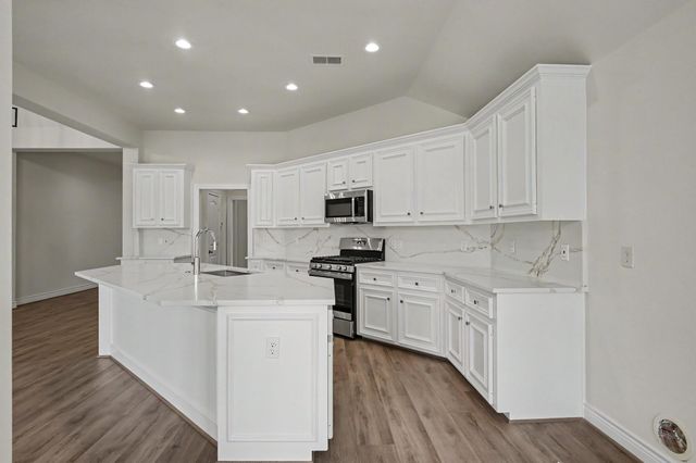 1414 Laura Hills Lane, Spring, TX 77386