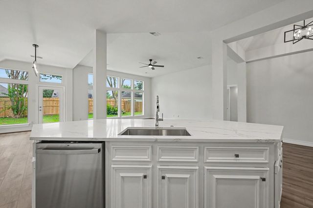 1414 Laura Hills Lane, Spring, TX 77386