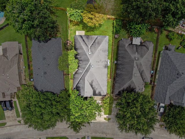 1414 Laura Hills Lane, Spring, TX 77386