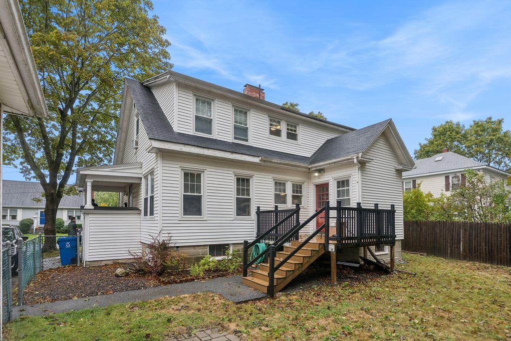 21 Edwards Street, Portland, ME 04102 — photo 4