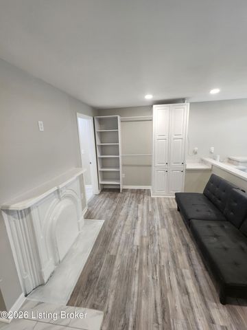 2142 Duncan St, Louisville, KY 40212