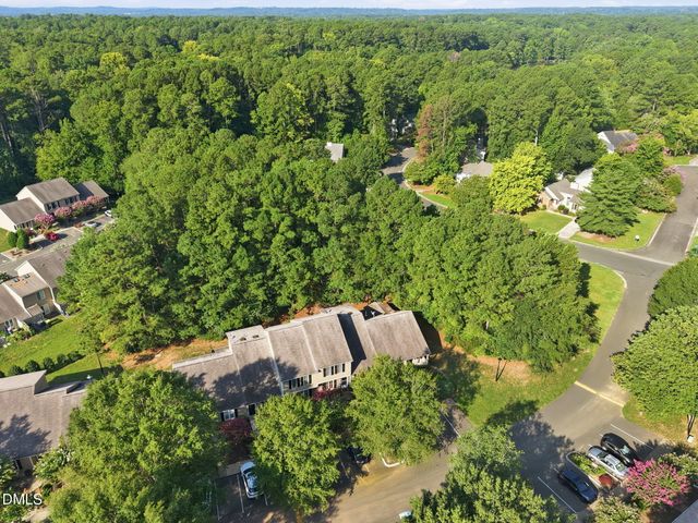 4 Crystal Oaks Court, Durham, NC 27707