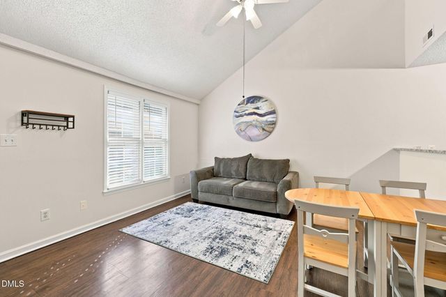 4 Crystal Oaks Court, Durham, NC 27707